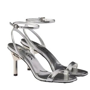 BNIB Prada Heeled Sandals in Metallic Silver sz.39.5